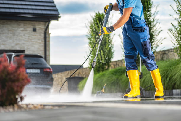 Best Deck Pressure Washing  in Glastonbury Center, CT