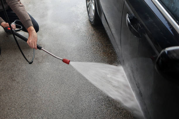 Why Choose Our Certified Pressure Washing Experts for Your Project Needs in Glastonbury Center, CT?